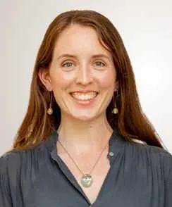 Professional birth doula assisting safe delivery experience