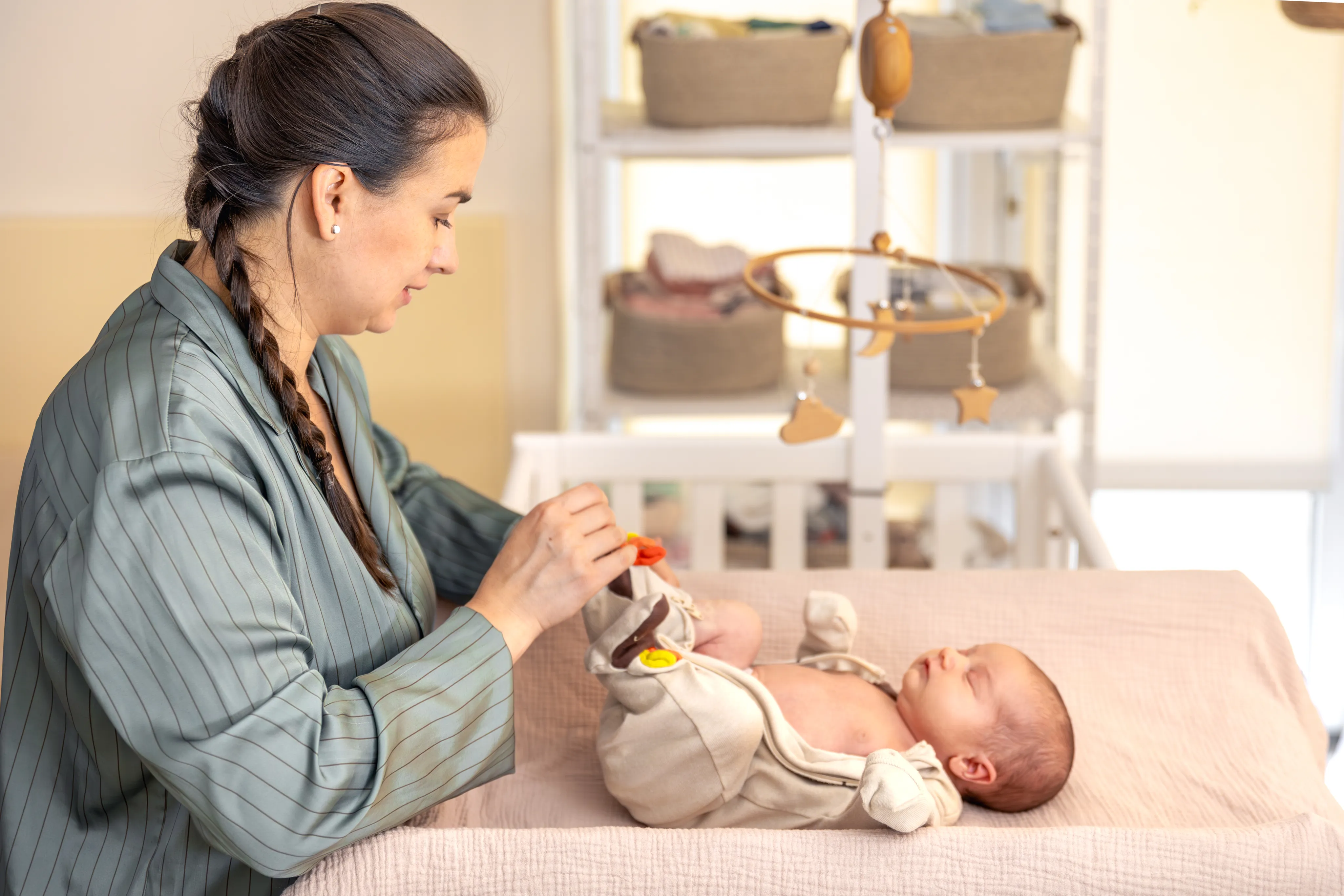 Midwifery and maternal healthcare services for pregnancy and childbirth support